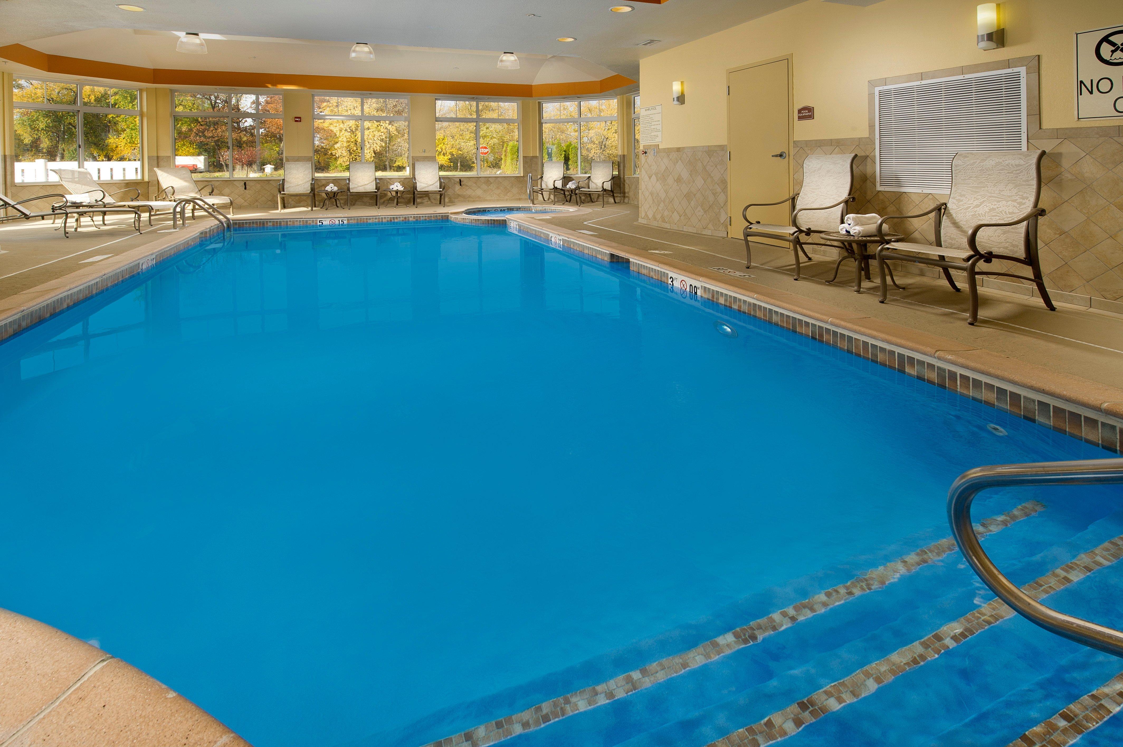 Holiday Inn Express & Suites Schererville By Ihg Bagian luar foto