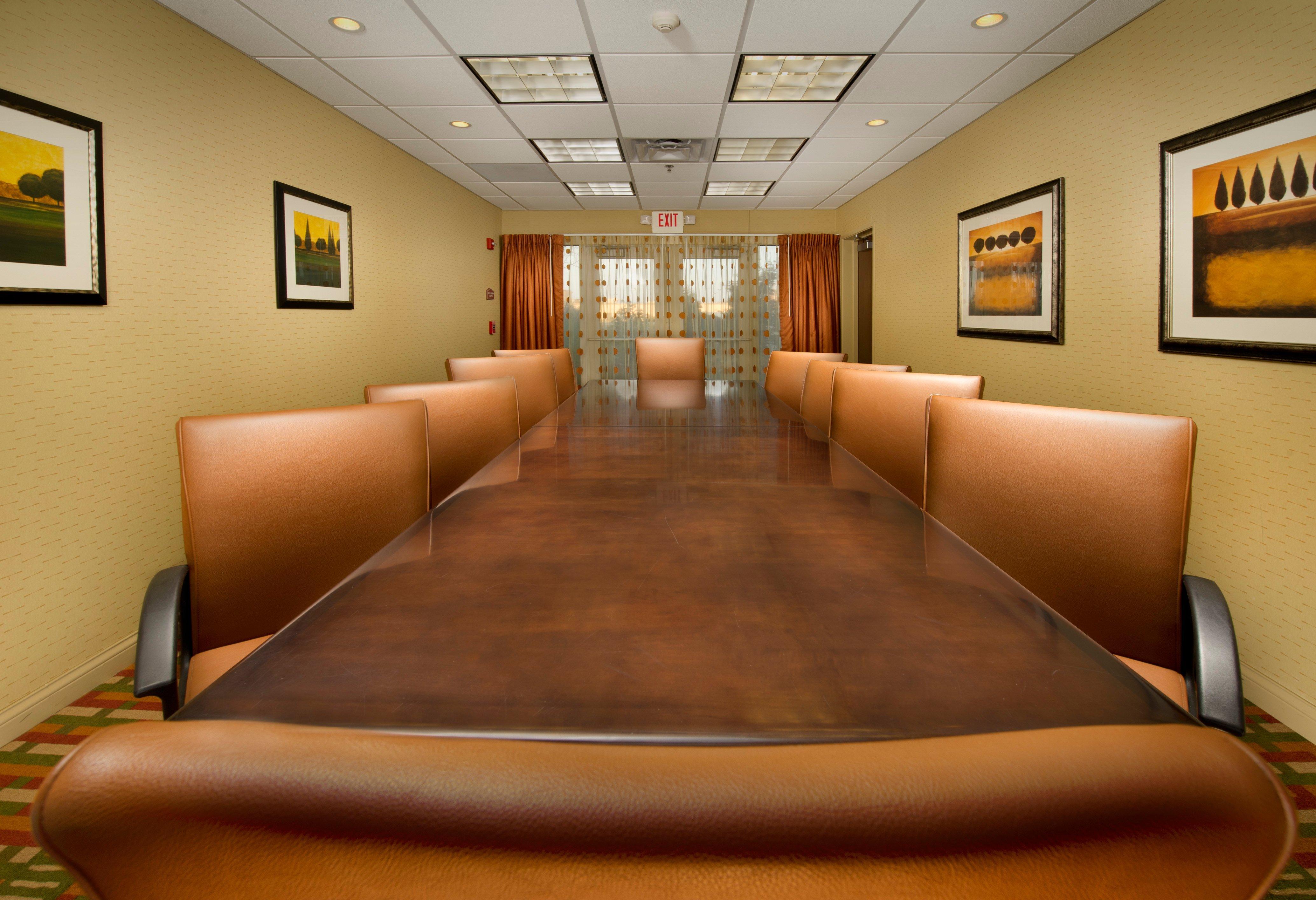 Holiday Inn Express & Suites Schererville By Ihg Bagian luar foto
